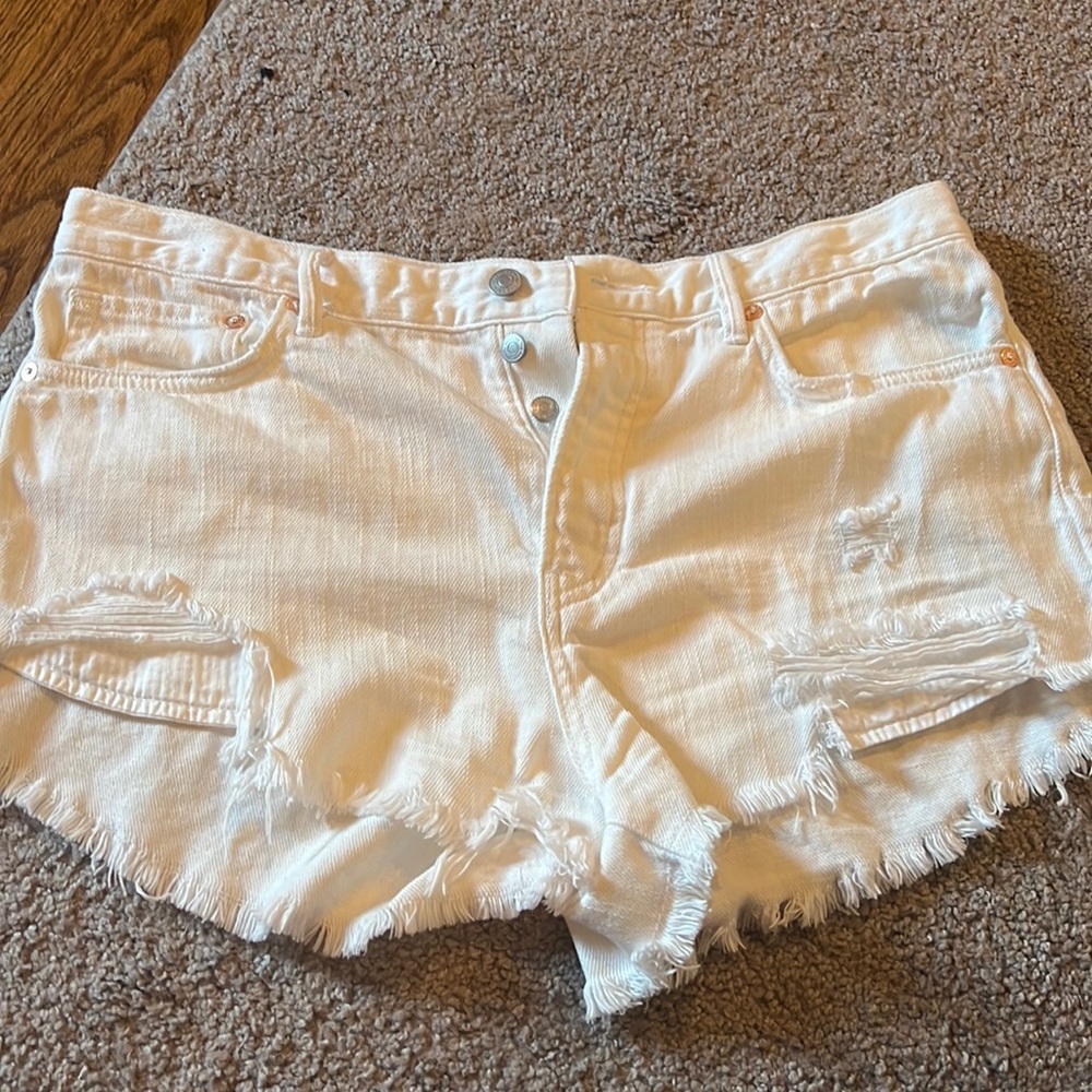 NWOT free people white Jean shorts